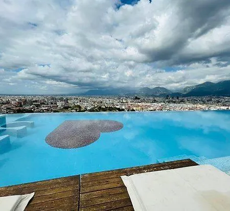 Apartament Deluxe Flat With Garden_tirana